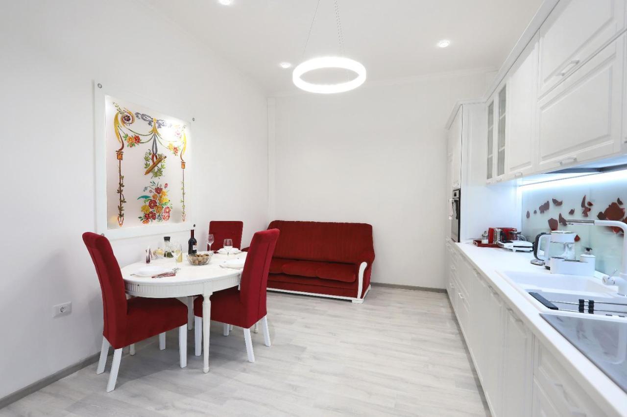 Central Luxury Apartments Oradea Εξωτερικό φωτογραφία